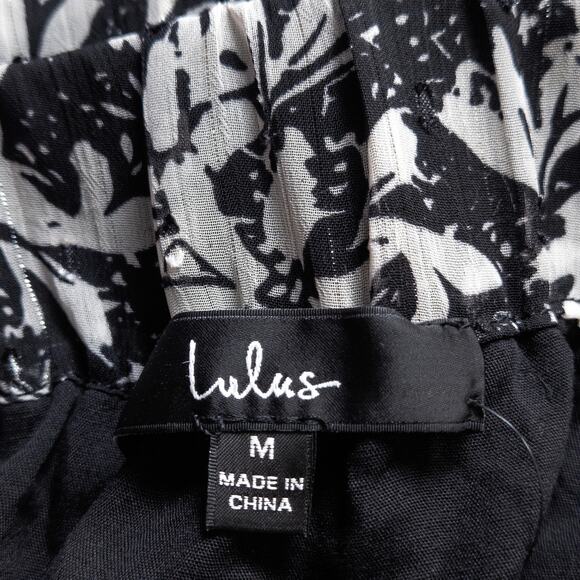 Lulus Floral Ruffle Wrap Skirt Black White Size M Romantic Garden Party NWT - Picture 7 of 7